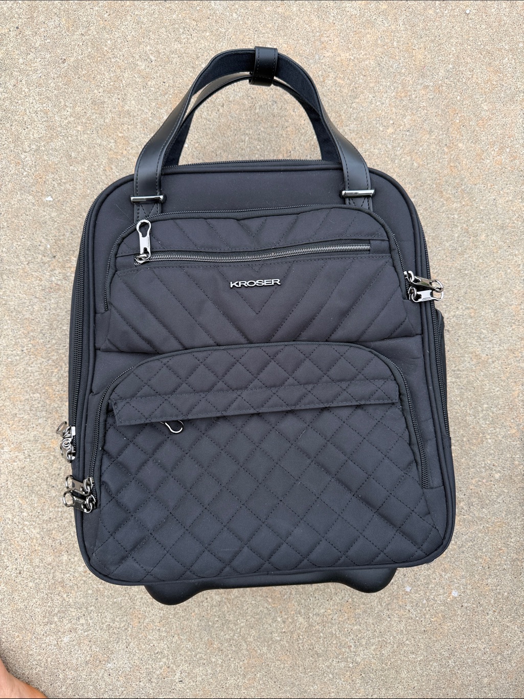 Kroser Black Quilted Travel Tote Or Bag With Wheels Black